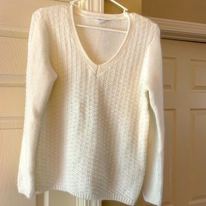 White vneck sweater